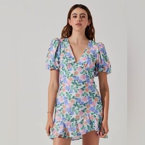 NWT Astr The Label Floral Puff Sleeve Cutout Dress L